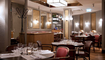 C&ocirc;te Bistro